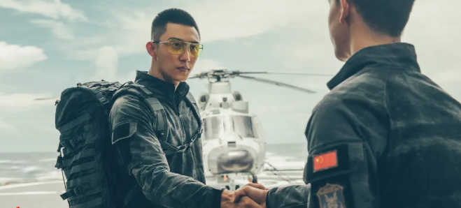 陈坤|央视点名宣传！陈坤将携王炸剧定档，但看清女主：怎么哪都有她