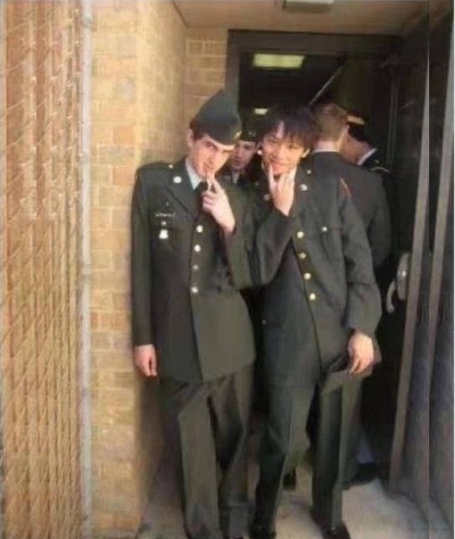 张恒|遗憾！郑爽终于还是输了，张恒美国军装照曝光底牌尽出