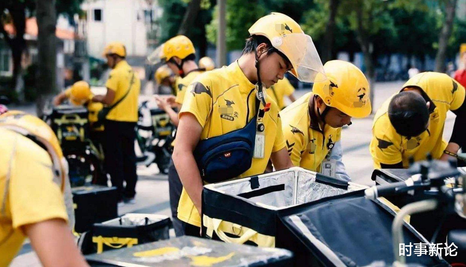 时事新论 越来越多年轻人去送外卖、送快递，中国制造业的未来在哪里？