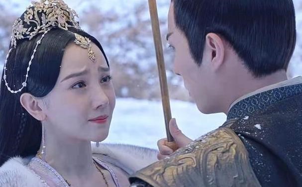 迪丽热巴|斛珠夫人：紫簪才是第三者，靠嫡出身份夺走帝旭，演员表早有预示