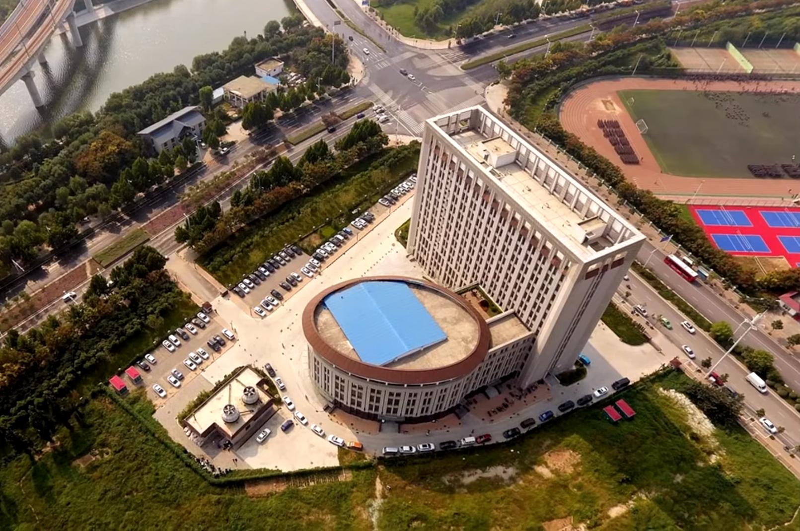 42个失败的“坑爹”建筑,设计师简直就是魔鬼