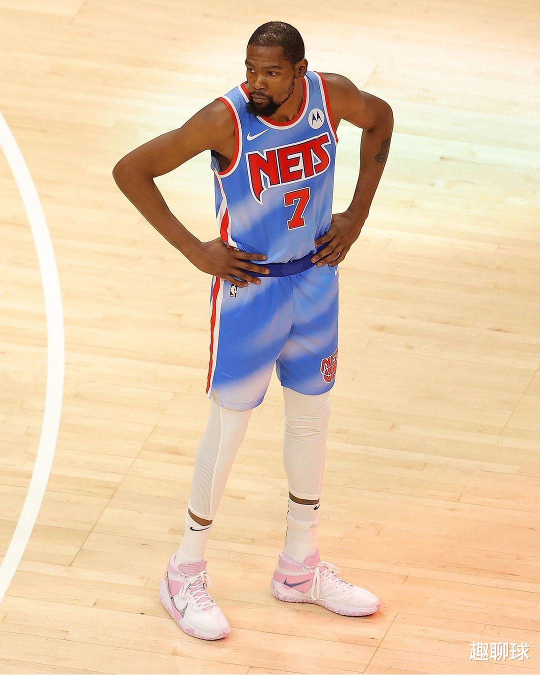 勒布朗·詹姆斯|差距有点大！詹姆斯35017分，杜兰特、哈登、小卡和库里多少呢？