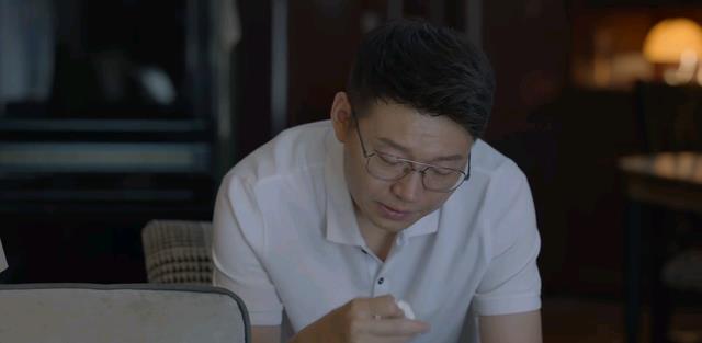 周迅|同样是哭戏,周迅、周翊然和黄磊、向涵之放一起,差距就出来了