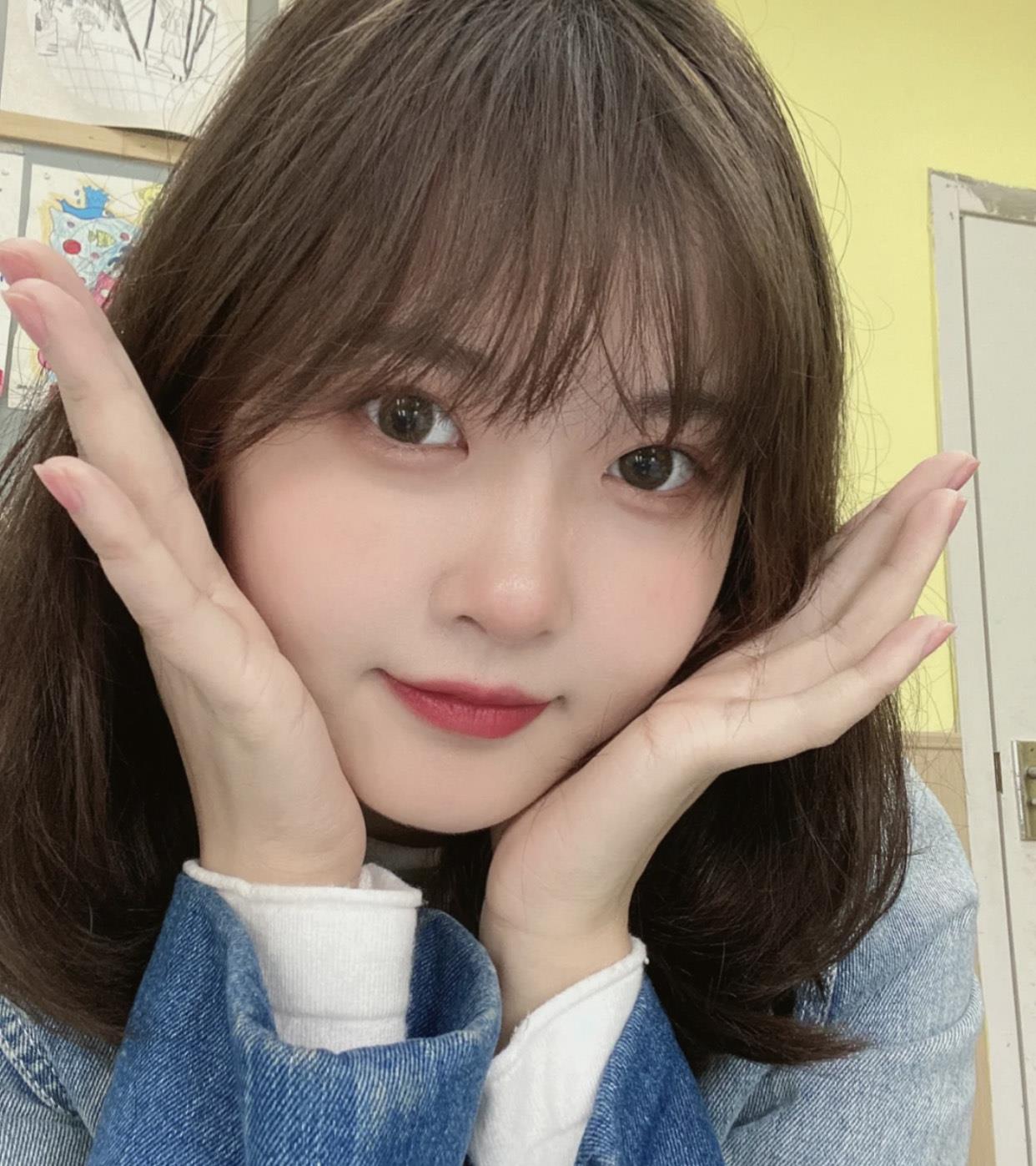 粉底液|最近流行“张凯奕”底妆大法！底妆服帖又持久，压根不挑粉底液！