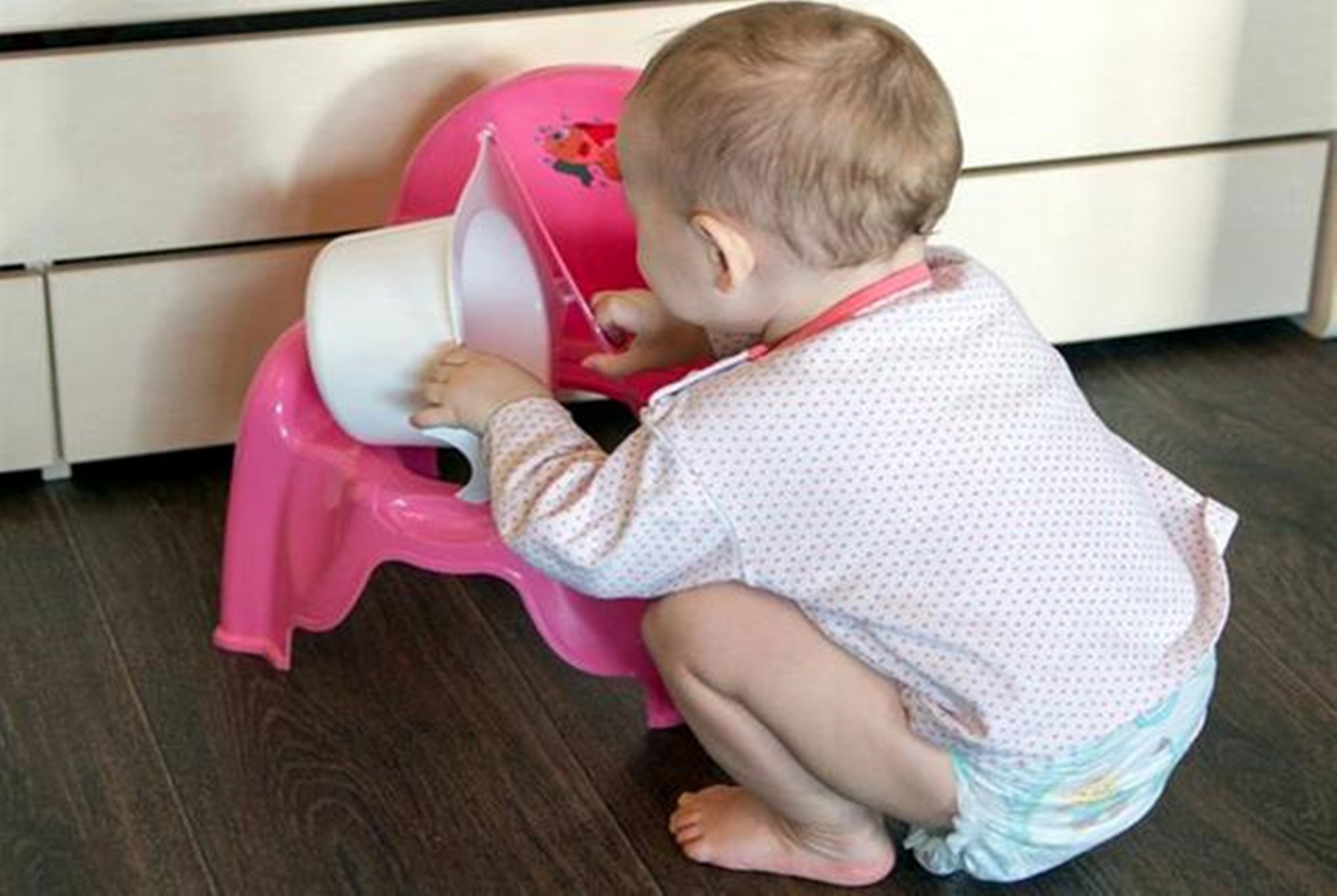 贝贝豆育儿课堂|肛欲期宝宝的“恶心行为”，宝妈再难也得忍住，当心给娃留下阴影