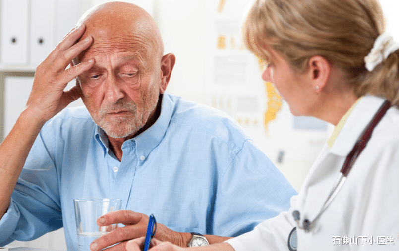 石佛山下小医生|脑出血来临，身体有什么症状？哪些人更容易发生脑出血？
