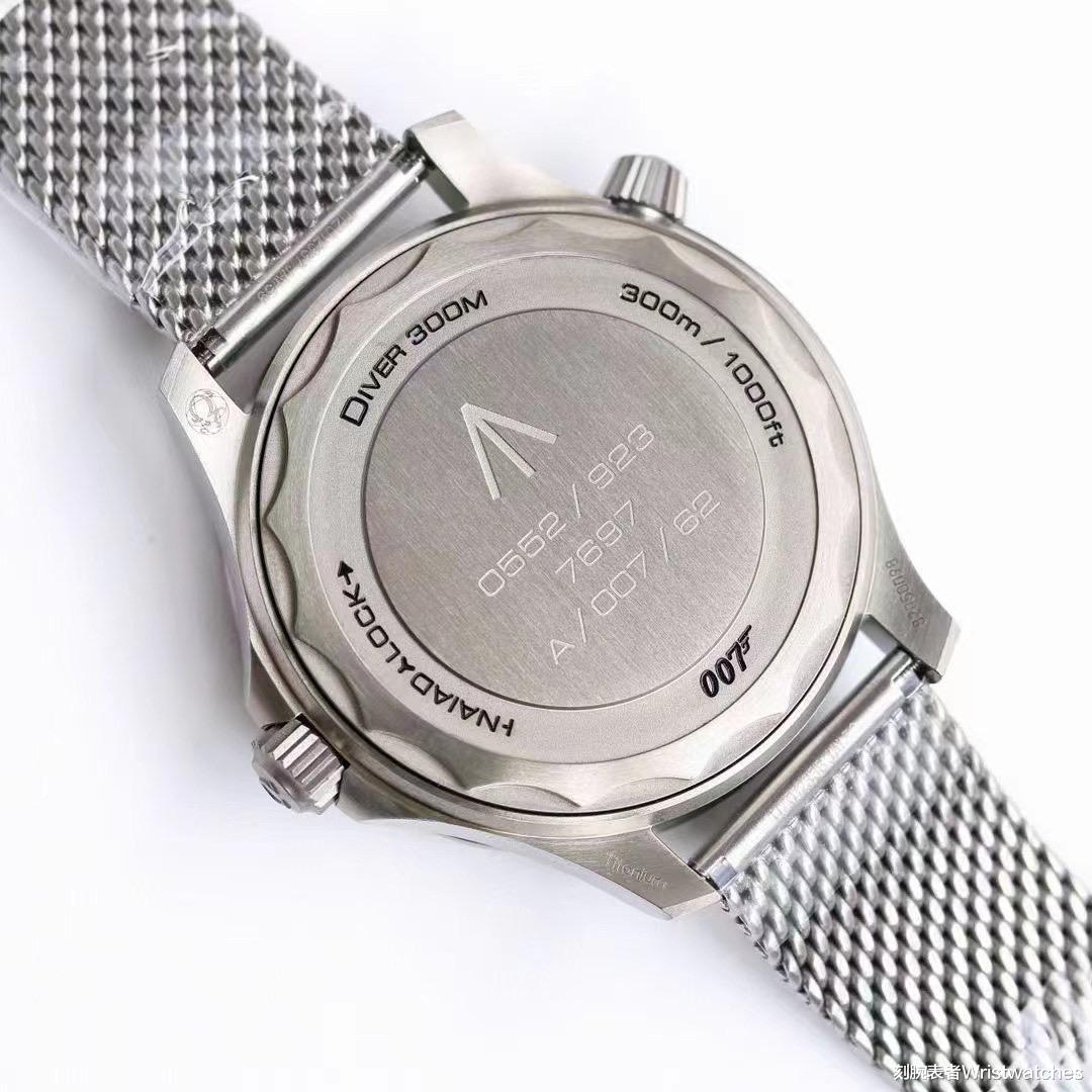 刻腕表者Wristwatches|OR厂欧米茄海马300无暇赴死钛合金复刻表对比正品怎么样？