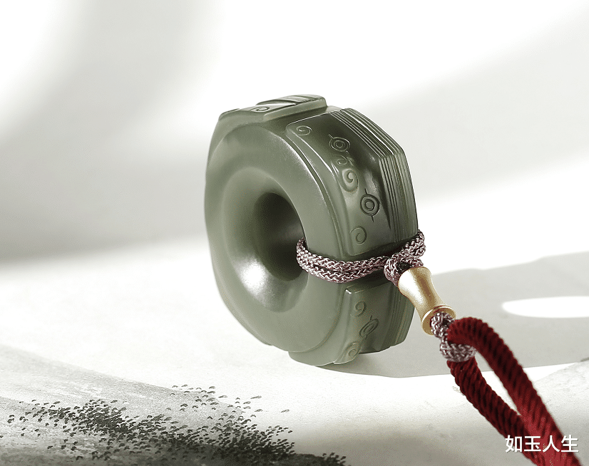 三星堆|玉琮是什么？三星堆发现玉琮为什么都感到很震惊？