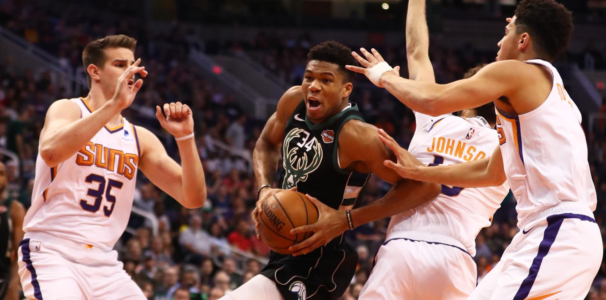 一个善良的小槑|22+12,2号字母哥来了!保罗别高兴太早,总冠军还不是你的