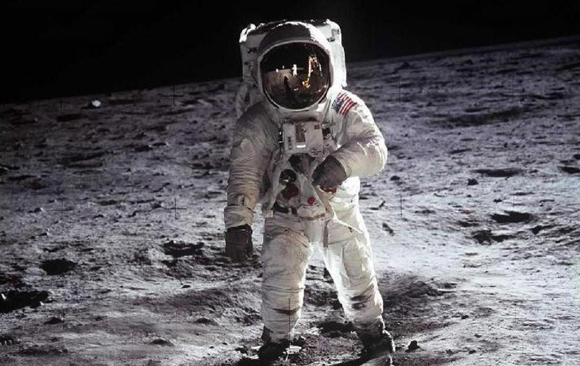物种灭绝|如果没有穿宇航服，人类能在火星活多久？火星车回传照片揭露答案