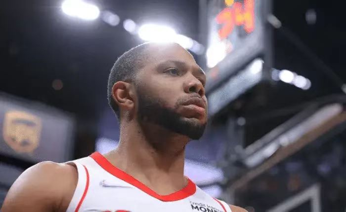 籃網隊|飆32分三分準星高于庫里！兜售卻無人問津，蘇群建議籃網用歐文換