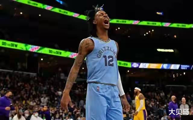 勒布朗·詹姆斯|NBA今日红黑榜：德罗赞绝杀！詹姆斯又破多项纪录，福克斯真毒瘤