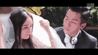 杨幂|离婚2年，杨幂刘恺威又“撕破脸”了？网友：放过她吧！