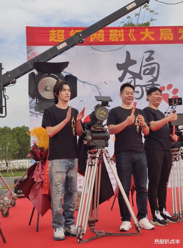 梁汉文|张雨绮男友晋升成“古装丑男”，求求“外行人”不要祸害古装电视剧了！