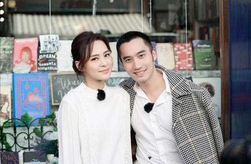 李小冉|李小冉被前任拿艾滋针头抵喉，黄奕家里装满摄像头，阿娇更惨