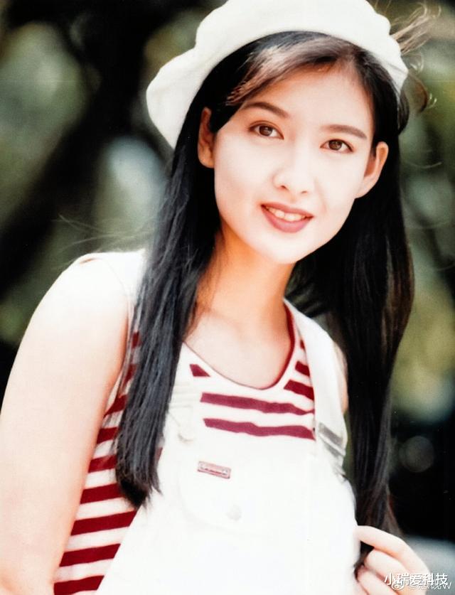 周慧敏|“玉女掌门人”周慧敏：就这样改写了命运，我们都被她的外表骗了