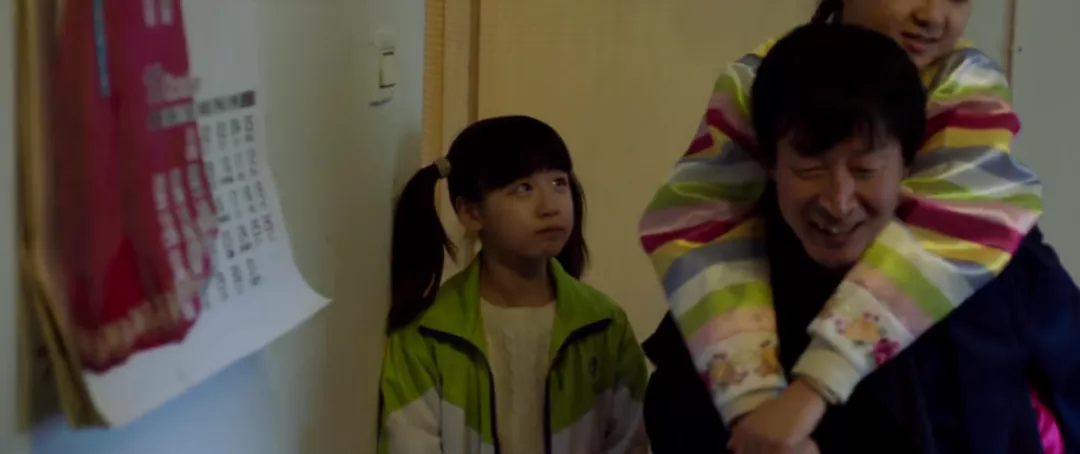 原生家庭|郝蕾用一部毫不避讳的伦理片，揭开了原生家庭的伤疤