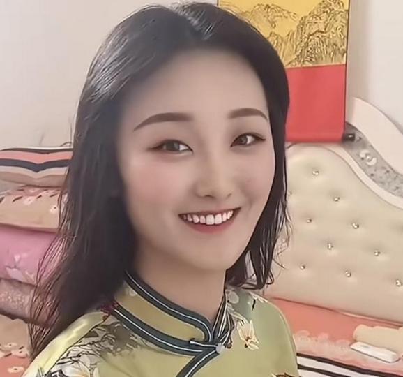 陈亚男|陈亚男爆料和朱家矛盾起因，与前公婆意见不一，擅自做决定闹分手