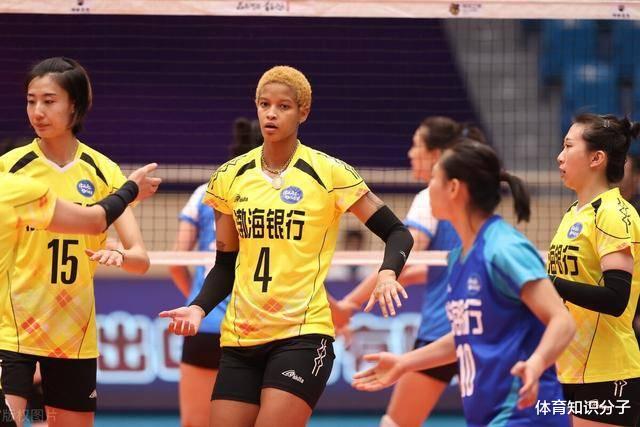 北京女排|新版李盈瑩狀態(tài)火熱！轟下20分橫掃全場，女排超新星劍指國家隊(duì)