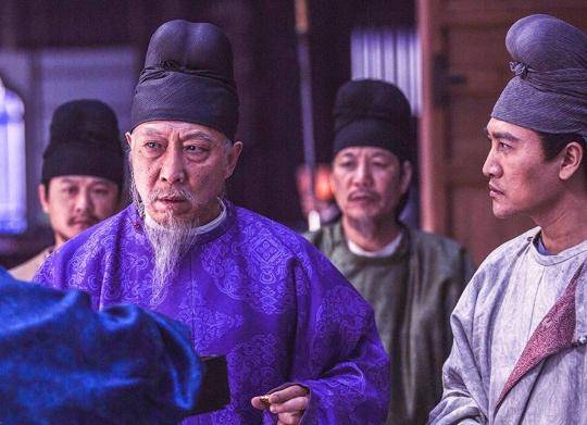 宋朝 宋朝统治者法制意识较强，重视法律规定，使亲邻法更加制度化