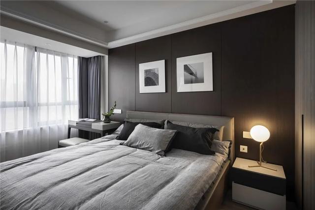 |114㎡现代，朴素简雅的空间，黑白配的设计，稳重端庄有档次