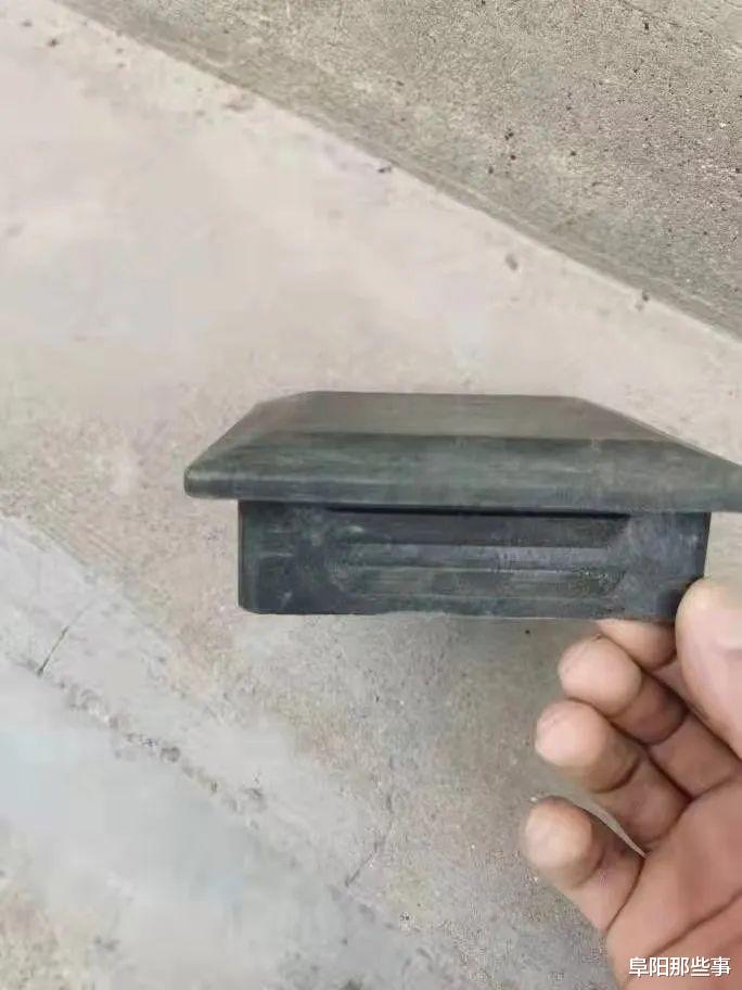 阜阳那些事 三里湾泉河桥！有市民拍下！立即整改！