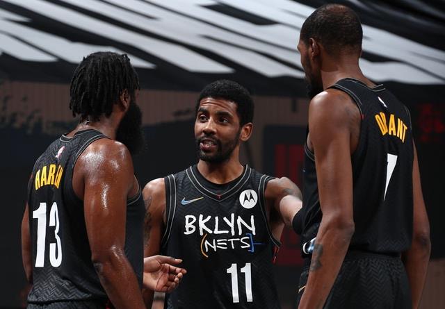 湖人队|25分+26分+27分！继浓眉后，老詹再获大杀器，湖人变更强了