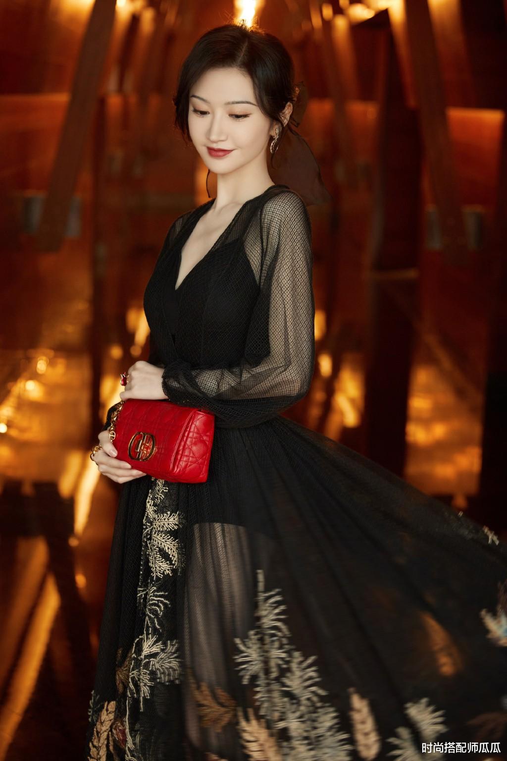 景甜|?景甜也是绝了，生图照比精修照还要美上几倍，网友：美得精致