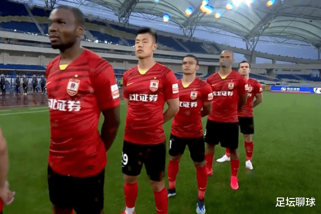 李霄鵬|0-0！昔日黑馬連續(xù)3輪不勝，李霄鵬神奇不再，中超還剩7隊至今0勝