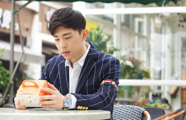 张新成|有种“整容”叫《巴啦啦小魔仙》石小龙，如今瘦下来，网友：男神