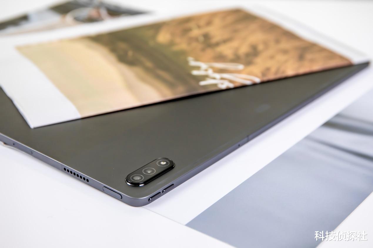蜡笔小新|豪华堆料，全新升级小新Pad Pro带给你不一样的感受