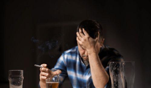 恋恋健身|血脂高的人,要少吃这几种食物,多注意这几点