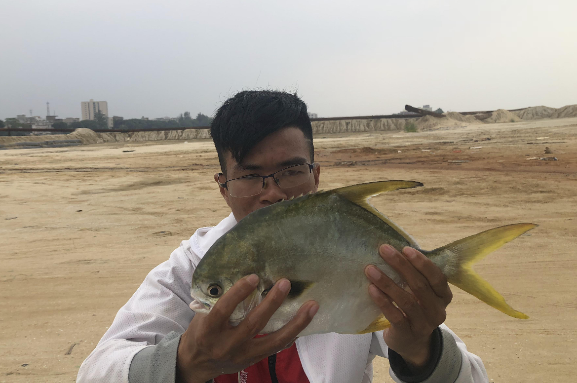 |他人眼中的钓鱼人，爱吹牛不务正业，钓鱼这五大条，你有几条