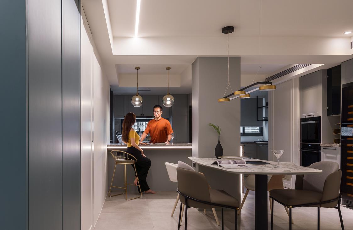 翻新改造20年二手房，120㎡做出4房，还要大气的美式风格