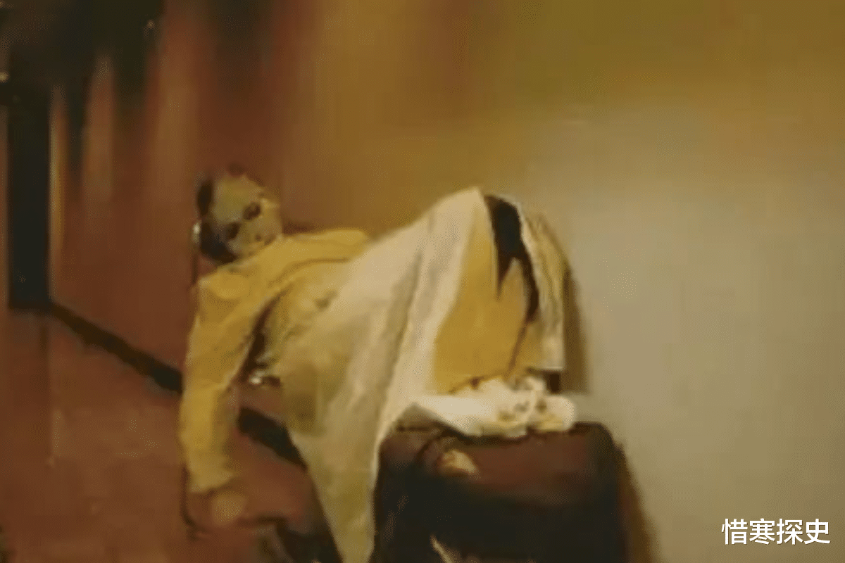 教师|日本“站街女”雪子：苦守街道50年，用白粉将自己的脸抹得雪白