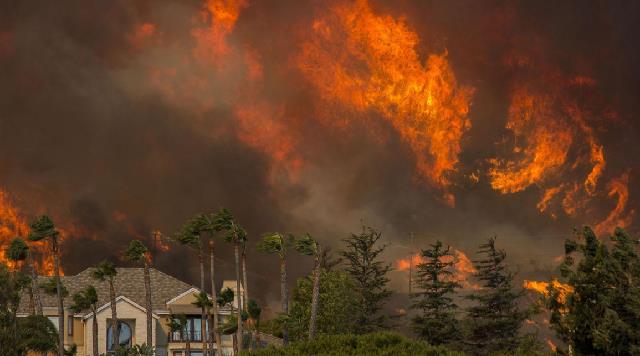 霍金 2021年灾难接踵而至，连沙漠都发大水，霍金的预言真要实现了吗？