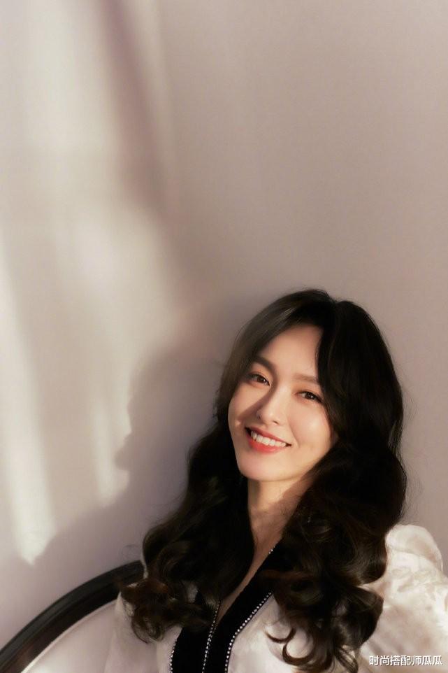 发型|40岁的女人，建议避开这3种发型，不仅大妈感十足，还显老没气质