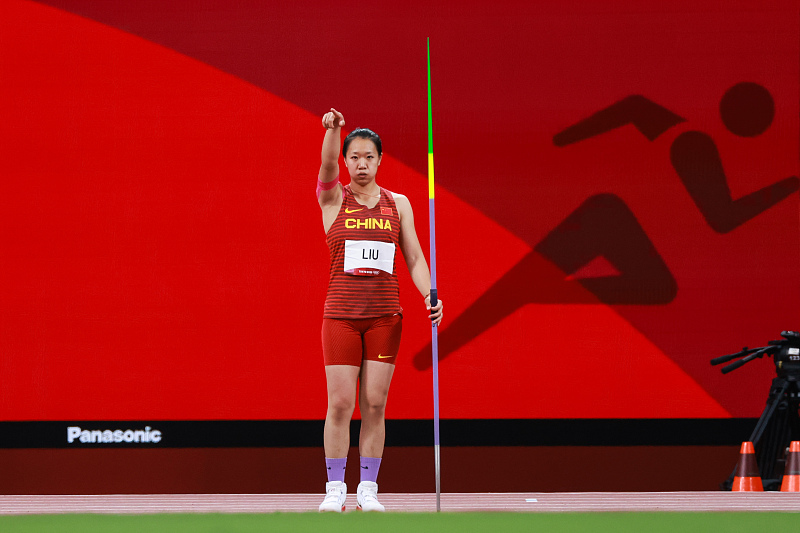 BiuVogue|刘诗颖太棒了,成功夺得中国首枚标枪奥运金牌,一身通红太惹眼