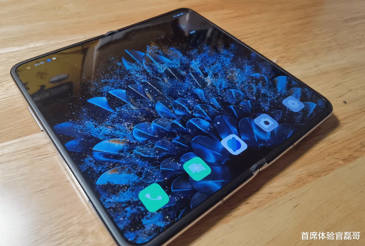 折叠屏|玩了玩朋友刚买的折叠屏手机 这个设计是真香