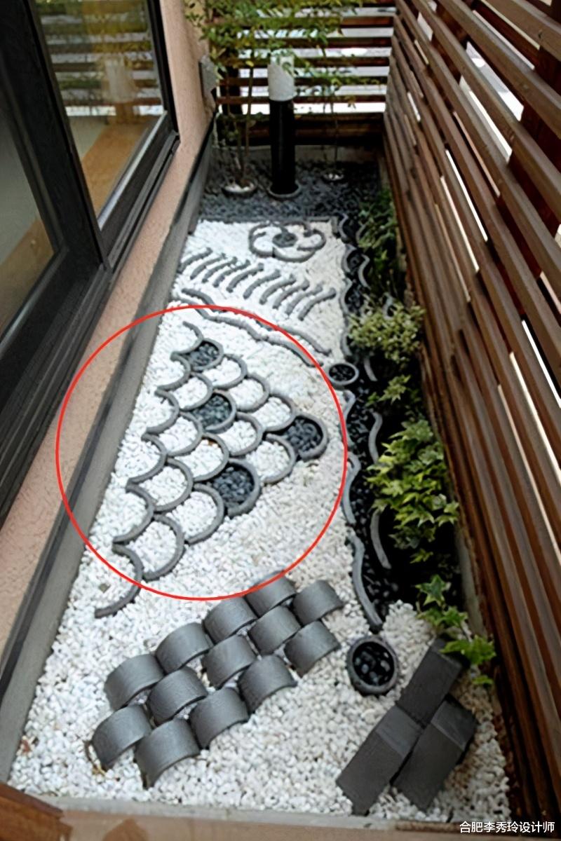 合肥李秀玲设计师 日本院子里的青瓦小景好美，旧瓦片铺路填满鹅卵石，我家也来学学