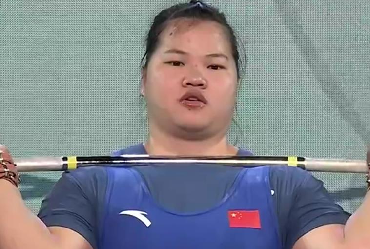 奶球妈咪聊|47天内连拿奥运+全运会冠军!恭喜汪周雨,超奥运夺冠成绩3公斤