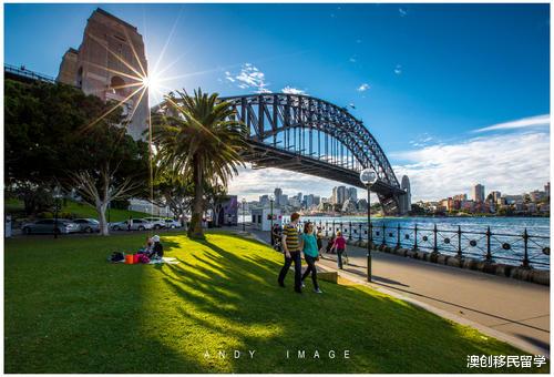 澳创移民留学 澳洲移民局发布商业和杰出人才成功范本，了解858杰出人才签证申请人群特点