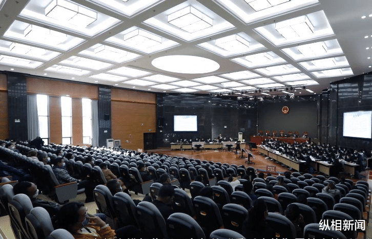 大连|云南“乔氏家族”案细节曝光：涉案人员达500余人，涉黑资产33.8亿余元