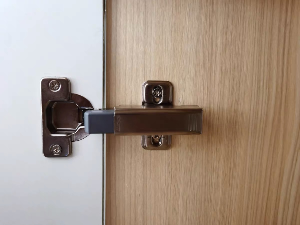 |家里装修，决不能买杂牌的8样东西！