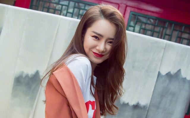 洗发水|为什么美发店使用的洗发水，超市基本买不到？说出来你也许不相信