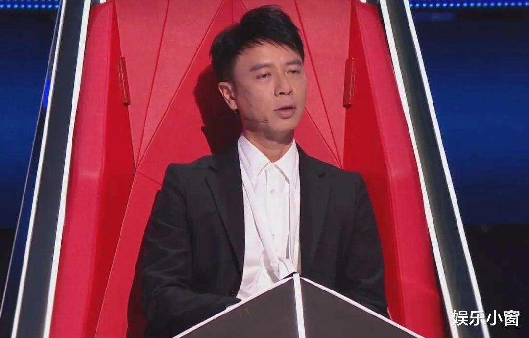李克勤|《中国好声音》李克勤队赢汪峰队悬念不大，但没猜到伍珂玥会输！