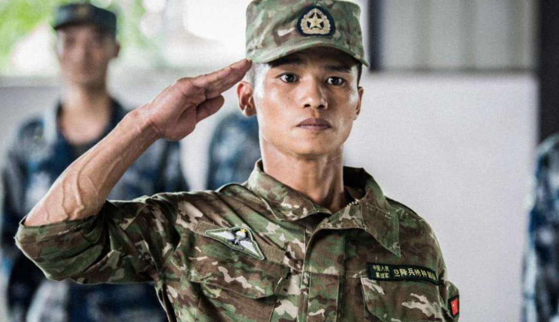 特种兵|身高1米5，却是真正特种兵，“身份背景”强大两次出演《战狼》