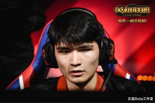 孤泳者|无状态直播看《孤泳者》，担忧：怕被Uzi粉丝爆破！他们素质很低