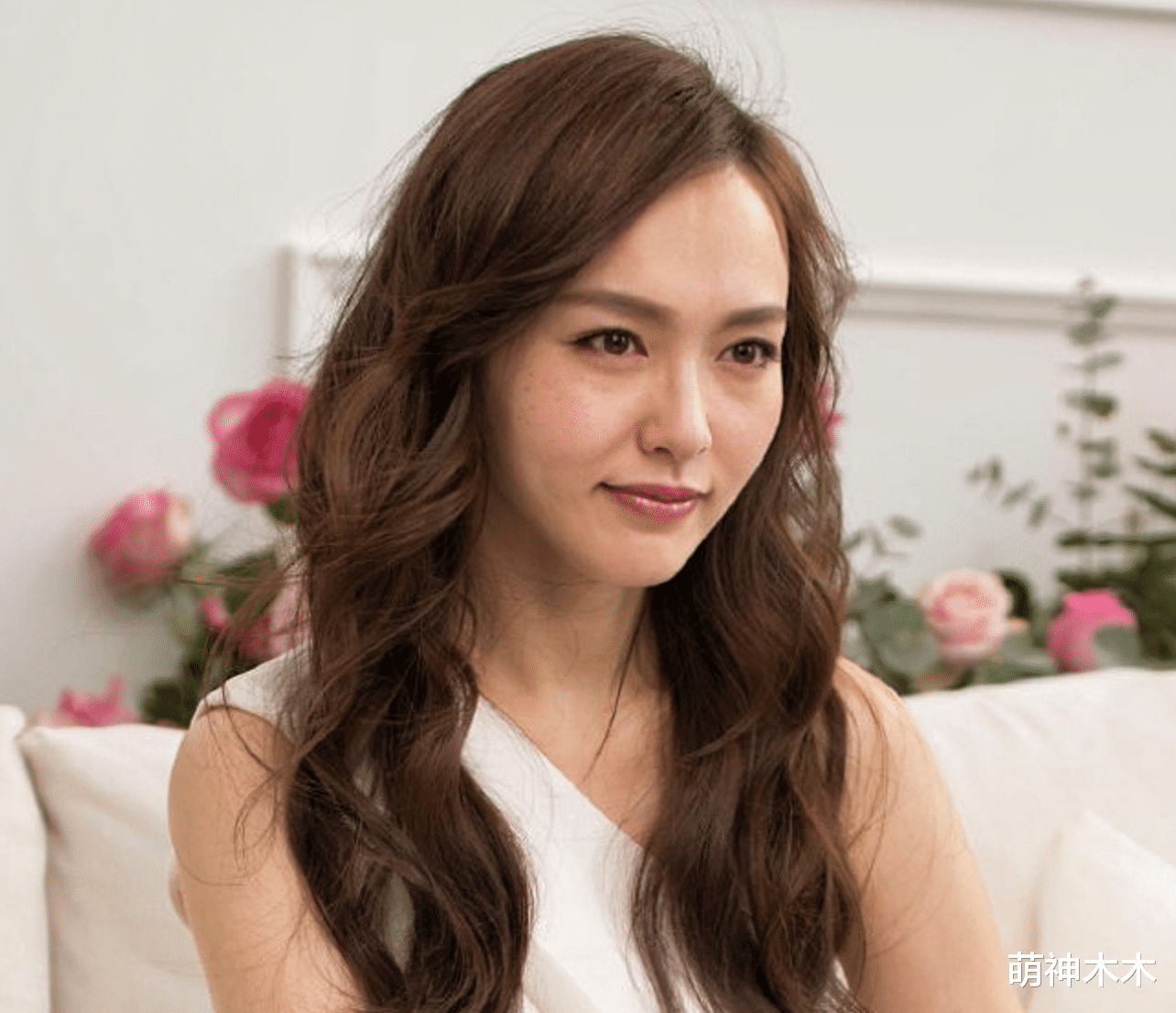 怒火重案|85花未修图来了：37岁唐嫣状态抗打，34岁刘诗诗胜在气质