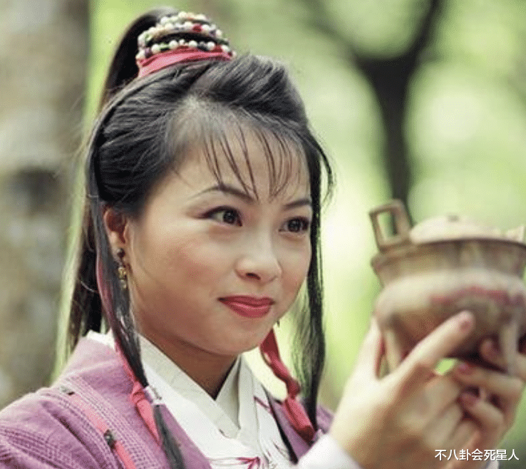 阿紫|4版阿紫不比不知道，有人绝美，有人演出精髓，有人被嘲像挖煤的